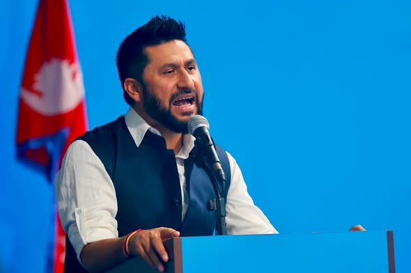 रास्वपाले फेर्‍यो राजनीतिक सिद्धान्त, अब ‘सामाजिक लोकतन्त्र’ अपनाइने
